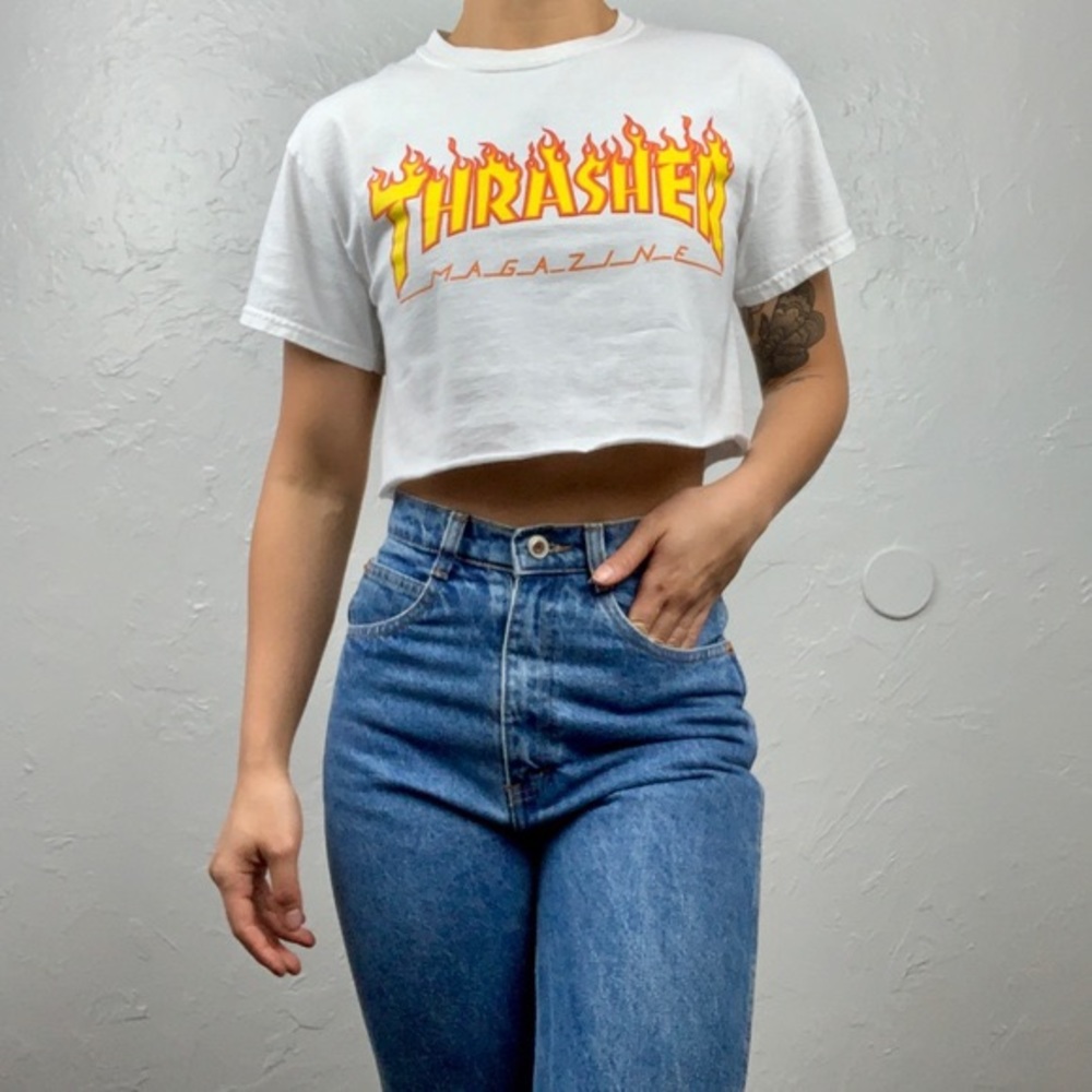 Cropped Thrasher shirt